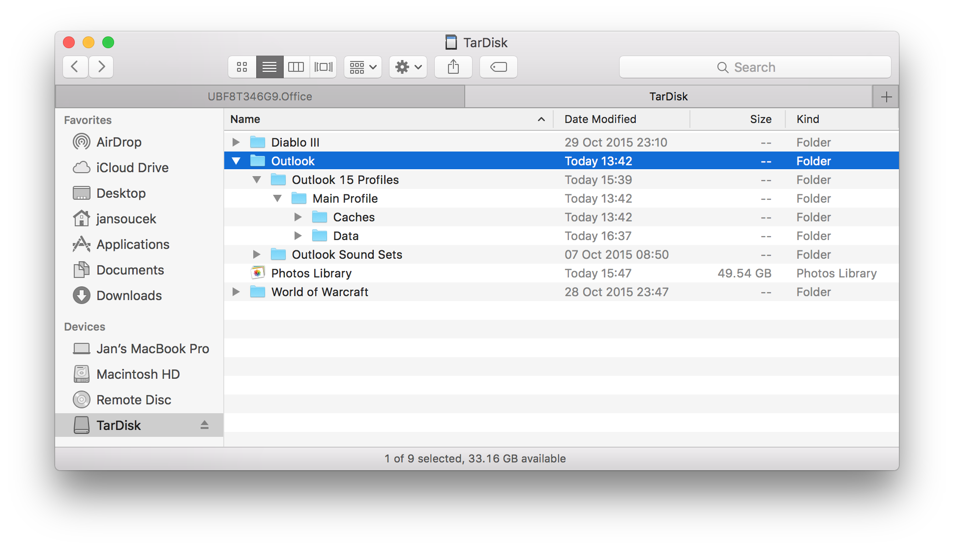 outlook for mac group containers folder